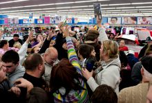 Photo of Atenție la ofertele ademenitoare de Black Friday! Sfaturile specialiștilor pentru a evita capcana reducerilor