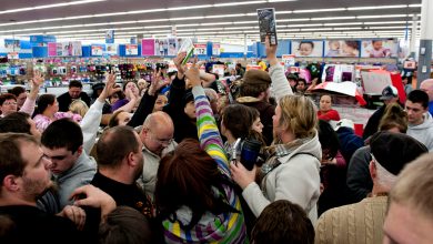 Photo of Atenție la ofertele ademenitoare de Black Friday! Sfaturile specialiștilor pentru a evita capcana reducerilor