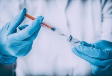 Photo of Rusia anunță când vor începe vaccinările în masă împotriva coronavirusului. Doctorii și profesorii sunt primii cărora li se va administra preparatul