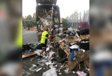 Photo of foto | Un cuplu a fost nevoit să caute prin 30 de tone de gunoi pentru a găsi un obiect valoros. Ce au pierdut aceștia?