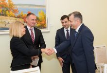 Photo of Crearea locurilor de muncă – o prioritate a Guvernului. Premierul: Suntem deschiși pentru investitorii străini