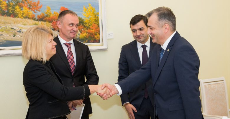 Photo of Crearea locurilor de muncă – o prioritate a Guvernului. Premierul: Suntem deschiși pentru investitorii străini