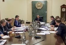 Photo of foto | Subiectul majorării investițiilor în infrastructură, educație și mediu, discutat la Guvern. Chicu: „Cer să monitorizați cheltuielile”