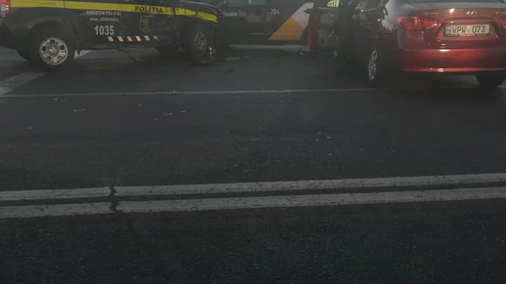 Photo of foto | Accident grav pe str. Mihai Viteazul din capitală. Mai multe automobile s-au tamponat, iar în zonă se circulă cu dificultate
