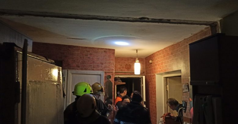 Photo of foto | Explozie într-un bloc din capitală! Două persoane au suferit arsuri
