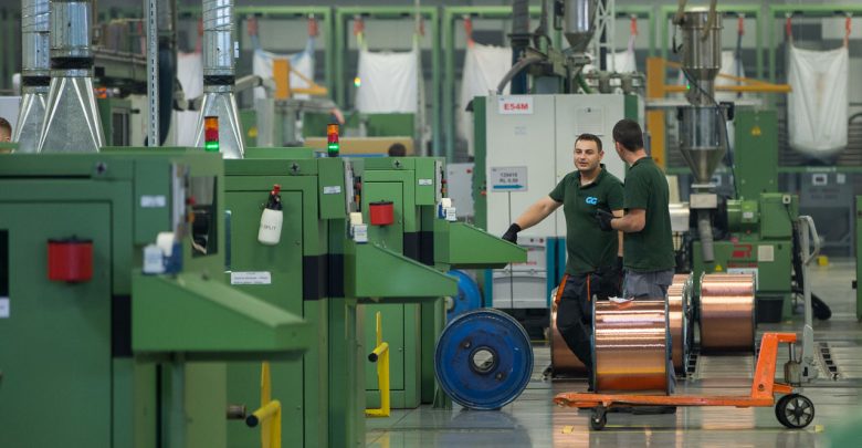 Photo of O companie cu capital austriac își majorează investițiile în Moldova și creează 650 de locuri noi de muncă. Ce salariu propune angajaților?