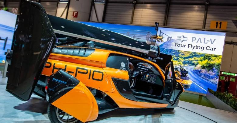 Photo of video | Poate circula până la 3000 de metri altitudine și va fi lansată în 2021. Cât va costa prima mașină zburătoare?