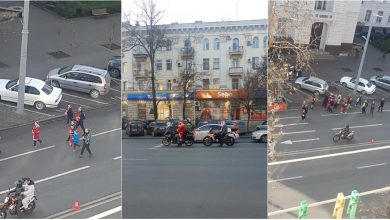 Photo of foto | Parada Moș Crăciunilor pe străzile Chișinăului. Aceștia au „înlocuit” tradiționala sanie trasă de reni cu biciclete și motociclete