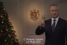 Photo of video | Dodon și-a filmat deja mesajul pe care îl va transmite moldovenilor de Revelion. Președintele nu va apărea singur în cadru