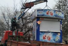 Photo of Zeci de gherete din capitală care vindeau țigări au fost „luate pe sus”. Altele au renunțat benevol la produsele din tutun