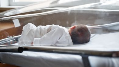Photo of A fost diagnosticat și un bebeluș care nu are încă un an. Vârstele pacienților din Moldova, bolnavi de coronavirus