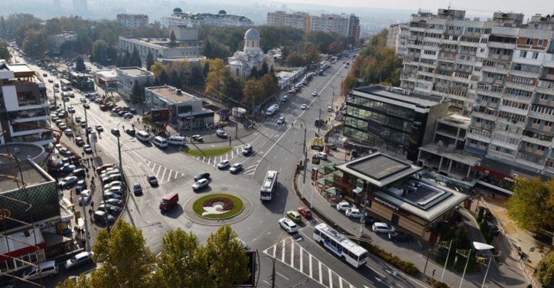Photo of Un important sens giratoriu din capitală, instalat pe timpul lui Chirtoacă, va fi eliminat. Care este motivul și ce soluție a fost propusă?