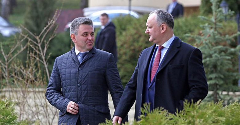 Photo of Dodon a luat legătura cu Tiraspolul pentru a discuta „soluțiile anticriză” după anunțul privind interzicerea mașinilor înmatriculate în Moldova