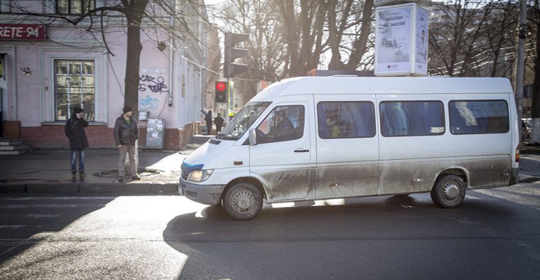 Photo of O călătorie cu maxi-taxi ne-ar putea costa cel puțin șase lei. Transportatorii anunță că vor solicita majorarea tarifului