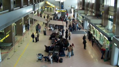 Photo of Un pasager cu simptome de gripă, preluat de pe un aeroport din România. Medicii au verificat dacă este infectat cu coronavirus