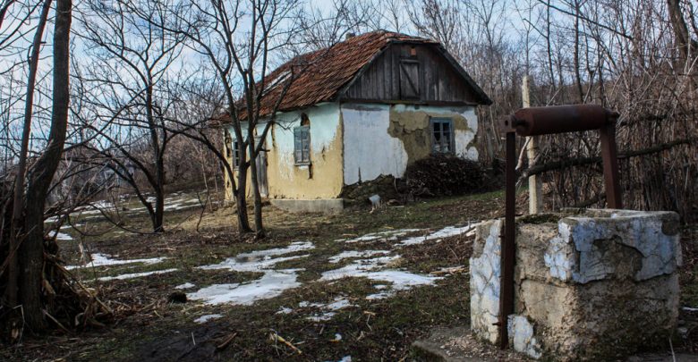 Photo of Mediul rural, la limita existenței demografice: Între două recensământe au dispărut 150 de sate din Republica Moldova