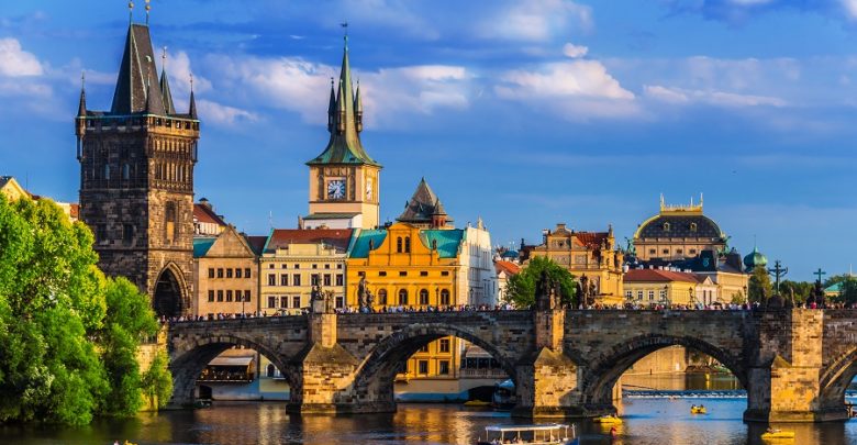 Photo of Undă verde pentru moldovenii imunizați! Cehia recunoaște certificatele de vaccinare emise de țara noastră