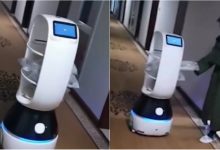 Photo of video | Persoanele aflate în carantină primesc mâncare de la roboți. Soluția ingenioasă a unui hotel în care au rămas blocați 200 de turiști după ce au vizitat epicentrul epidemiei de coronavirus