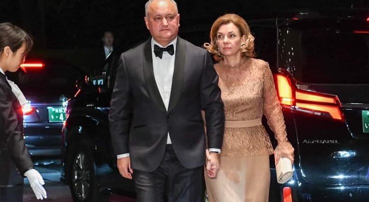 Photo of video | Socialiștii au dat ieri o petrecere într-un local de lux din capitală. Dodon: „Am mers împreună cu soția la invitația colegilor”