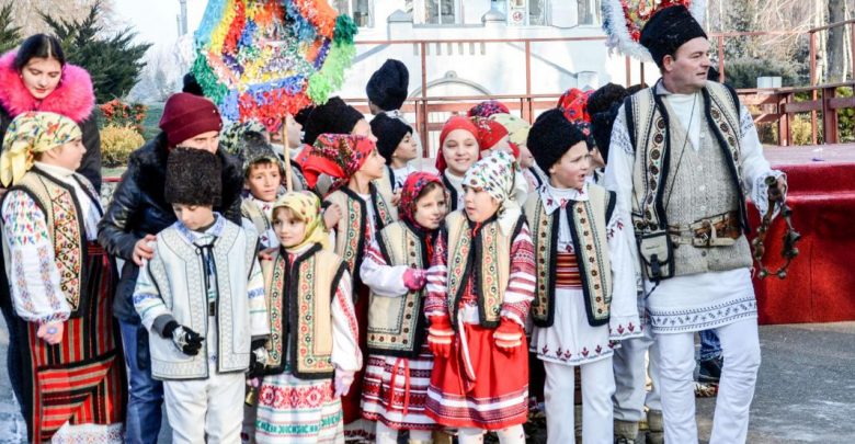 Photo of Creștinii de rit vechi sărbătoresc astăzi nașterea Domnului. Ce tradiții există în această zi?