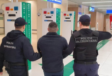 Photo of video | Le promitea un loc de muncă în străinătate, iar apoi le impunea să presteze servicii sexuale. Un cetățean român, extrădat în Moldova de către autoritățile britanice