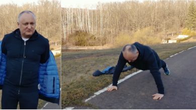 Photo of video | Voi cum începeți ziua? Președintele țării, surprins cum face sport de dimineață: „Câte 50-60 de flotări, e un lucru bun”