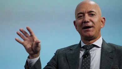 Photo of Jeff Bezos va demisiona la 5 iulie, ziua în care a înființat Amazon. Cine îi preia funcția