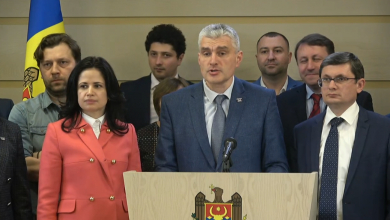 Photo of video | Deputații PAS și PPDA vor înainta moțiune de cenzură împotriva ministrului de Externe? „Chicu dacă se supără, să plece acasă”