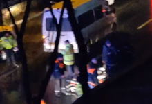 Photo of video | Un bărbat din capitală a decedat în stradă după ce a căzut pe carosabil, chiar în fața unui automobil