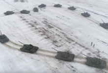 Photo of video | A fost cerută în căsătorie cu 16 tancuri rusești! Surpriza pe care i-a pregătit-o un militar iubitei sale de Ziua Îndrăgostiților