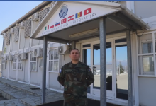 Photo of video | Militarii moldoveni din Kosovo le transmit un mesaj celor dragi, rămași acasă: „Noi suntem bine”