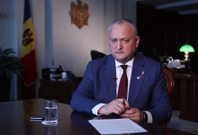 Photo of video | După ce PSRM a anunțat că este gata să negocieze formarea unei coaliții cu democrații, Dodon a publicat teaserul emisiunii „Președintele răspunde” și a comentat subiectul