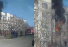 Photo of video | Incendiu într-un bloc din Ceadîr-Lunga. O femeie și un copil au fost transportați la spital, iar locuitorii – evacuați