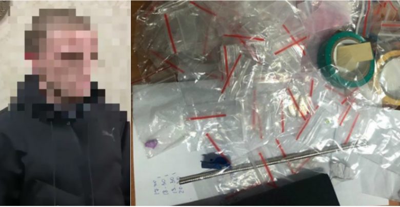 Photo of video | Ar fi urmat să obțină 300.000 de lei. Cinci tineri riscă ani de închisoare pentru că ar fi vândut droguri