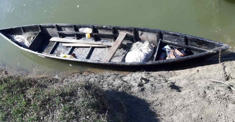 Photo of video | Au prins peste opt kilograme de pește, dar în zadar. Doi pescari, documentați pentru trecere ilegală a frontierei moldo-române
