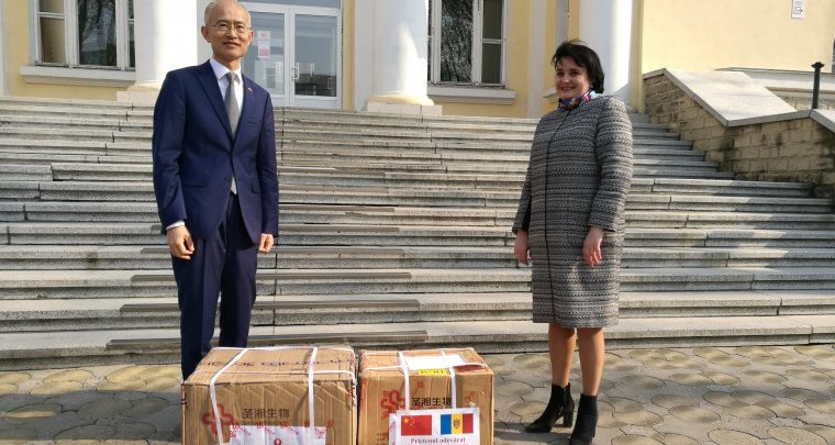 Photo of China ne va oferi peste 53 de tone de ajutor umanitar. Avionul – pus la dispoziție de Rusia?