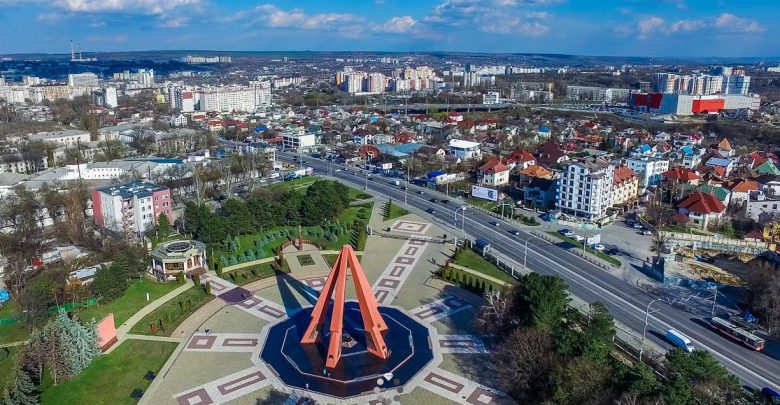 Photo of Cum motivează Dodon reparația memorialului Eternitate în plină pandemie? „A început înainte de criză”