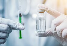 Photo of Rusia anunță că a produs deja peste 15.000 de doze de vaccin împotriva COVID-19. Președinții din Filipine și Mexic se oferă să testeze voluntar preparatul