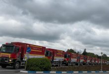 Photo of foto | Cele 20 de camioane cu ajutor umanitar din România au ajuns în țara noastră. Echipamentele vor fi prezentate sub podul de la Telecentru