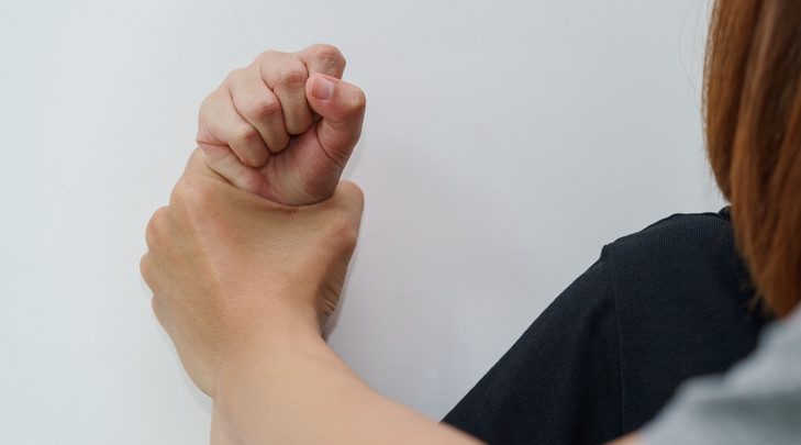 Photo of Un bărbat din Telenești și-a abuzat sexual fiica de 13 ani. Câți ani va sta după gratii?