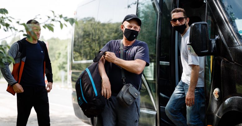 Photo of foto | Mai mulți moldoveni au rămas blocați într-o regiune a Georgiei. Partidul ȘOR i-a ajutat să ajungă la baștină