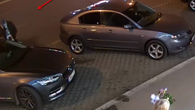 Photo of video | Unul ar fi urmărit, iar altul – furat. Doi tineri, bănuiți că ar fi sustras obiecte în valoare de peste 186.000 de lei din mai multe automobile