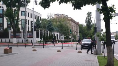 Photo of update | Alerta cu bombă de la Ambasada Federației Ruse a fost falsă. Ce au găsit, însă, geniștii?