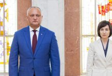 Photo of sondaj, video | Moldovenii au cea mai mare încredere în Igor Dodon și Maia Sandu. Cine dintre politicieni se mai regăsește pe listă?