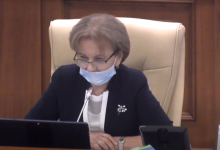 Photo of Observații în Legislativ: „Doamna Greceanîi, vă rog să purtați masca corect”. Cum a reacționat președinta Parlamentului?
