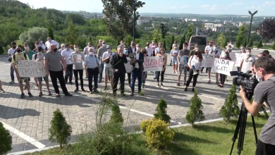 Photo of doc | A fost pornită o cauză contravențională pentru nerespectarea măsurilor epidemiologice în timpul protestelor de la casa lui Gațcan. Socialiştii riscă să fie sancţionaţi