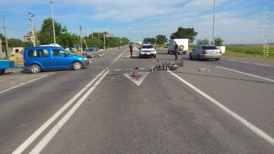 Photo of foto | Încă un motociclist – victima unui accident grav în Sîngerei. Bărbatul a fost transportat de urgență la spital