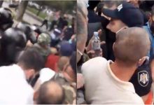 Photo of video | Poliția a deschis două procese penale în cazul protestului de ieri. Motivul pentru care trei veterani au fost la Spitalul de Urgență