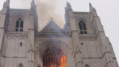 Photo of Incendiul de la Catedrala din Nantes ar fi fost provocat de un imigrant. Bărbatul era furios pentru că îi expirase viza