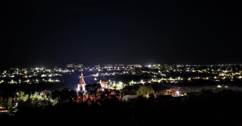 Photo of foto | La Taraclia a fost inaugurat noul sistem de iluminare stradală. Echipa lui Șor: „Acest oraș trebuie să devină un punct de atracție”